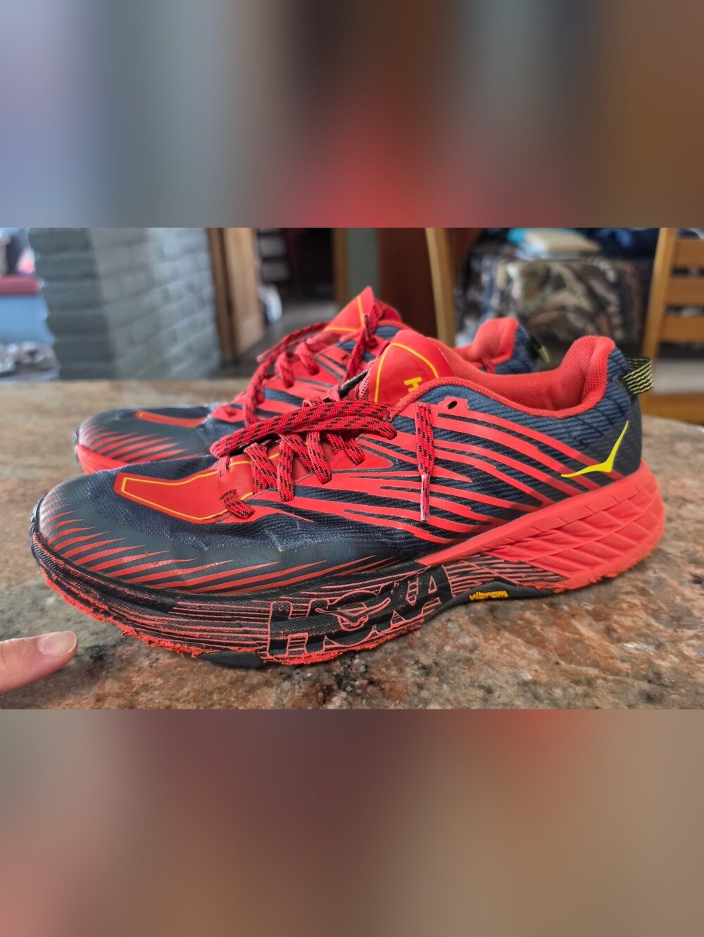 Hoka One One Speedgoat 4 trail running shoes Men's Size 10.5 - Picture 4 of 16